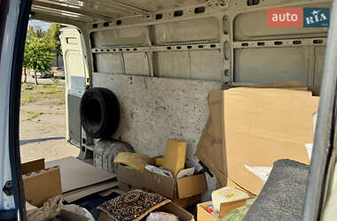 Грузовой фургон Renault Master 2006 в 