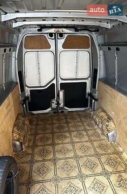Грузовой фургон Renault Master 2014 в 
