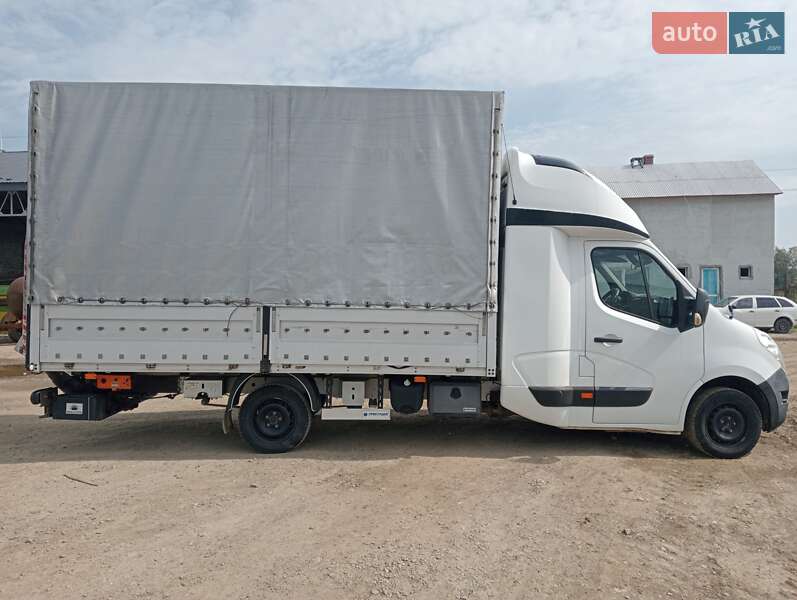 Вантажний фургон Renault Master 2018 в Самборі