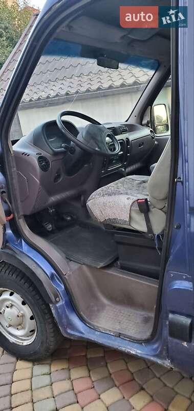 Микроавтобус Renault Master 2000 в Радехове
