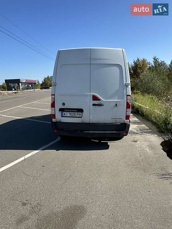 Грузовой фургон Renault Master 2017 в Киеве