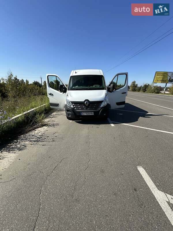 Грузовой фургон Renault Master 2017 в Киеве