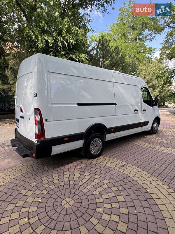 Грузовой фургон Renault Master 2017 в Запорожье
