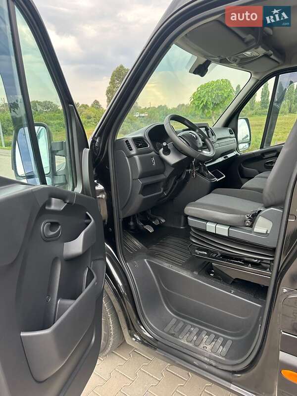 Грузовой фургон Renault Master 2023 в Киеве