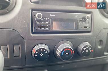 Грузовой фургон Renault Master 2019 в 