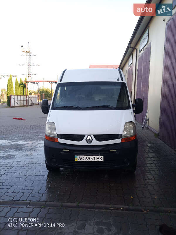Грузопассажирский фургон Renault Master 2007 в Нововолынске
