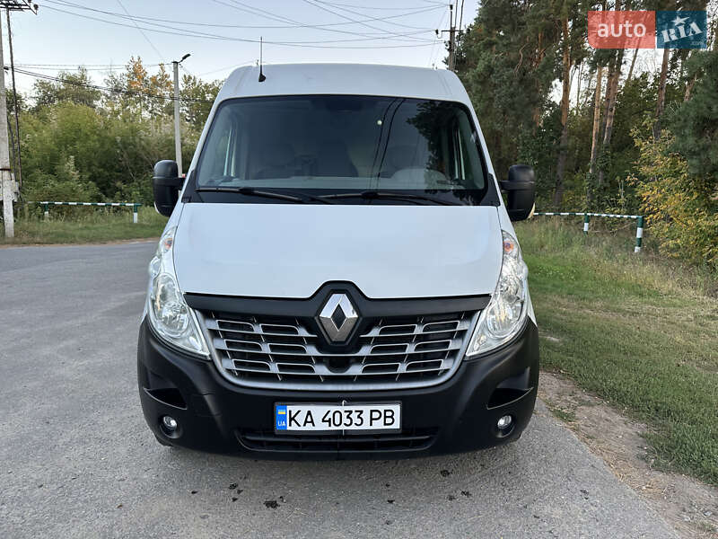 Грузовой фургон Renault Master 2016 в Киеве
