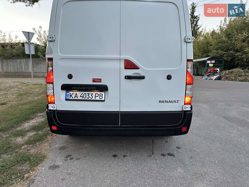 Грузовой фургон Renault Master 2016 в Киеве