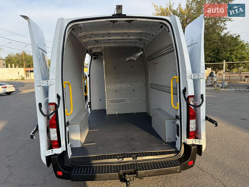 Микроавтобус Renault Master 2019 в Днепре