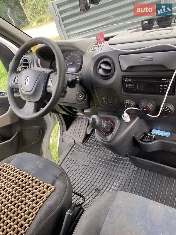 Тентованый Renault Master 2016 в Калуше