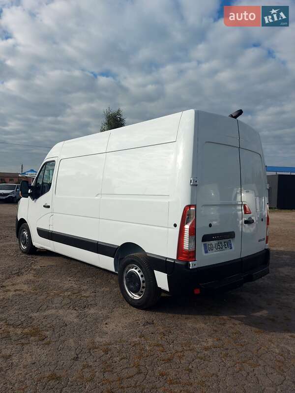 Грузовой фургон Renault Master 2021 в Млинове