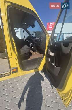Вантажний фургон Renault Master 2017 в 