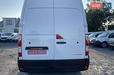 Грузовой фургон Renault Master 2021 в 