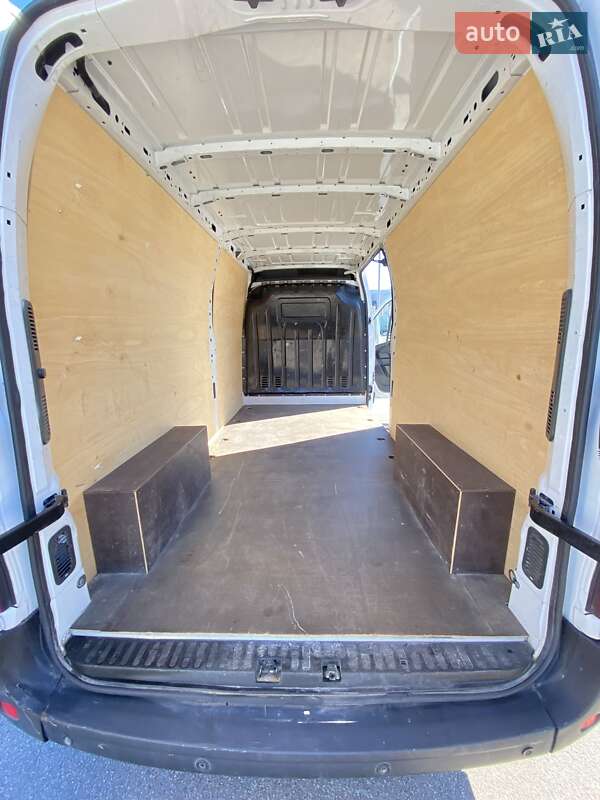 Грузовой фургон Renault Master 2019 в Киеве