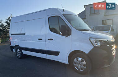 Грузовой фургон Renault Master 2021 в 