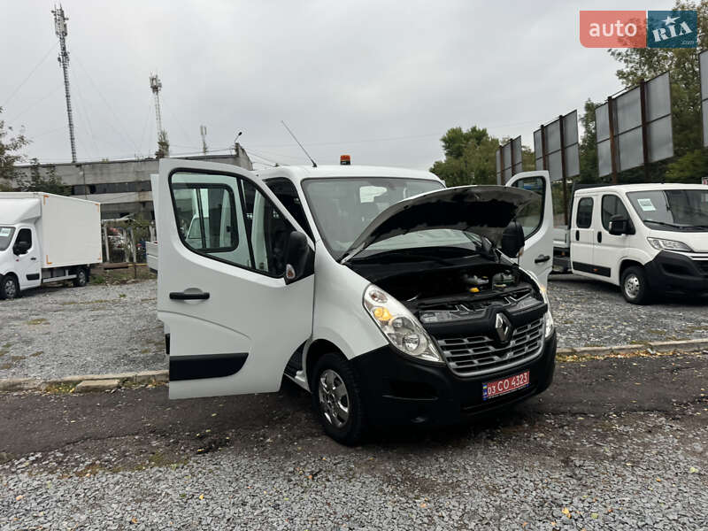 Грузовой фургон Renault Master 2015 в Ровно