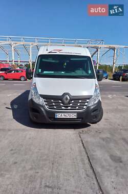 Грузовой фургон Renault Master 2015 в 