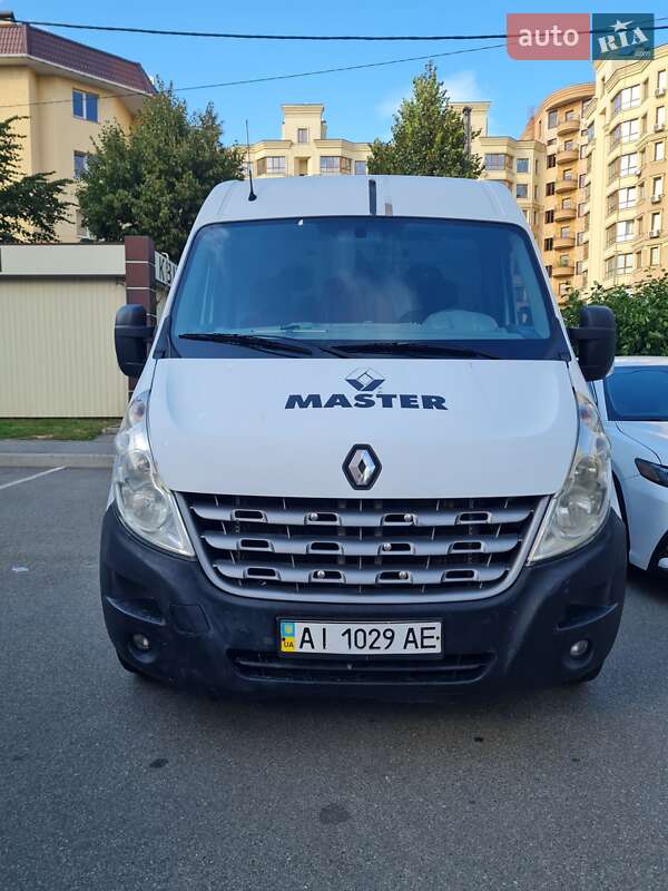 Renault Master 2011
