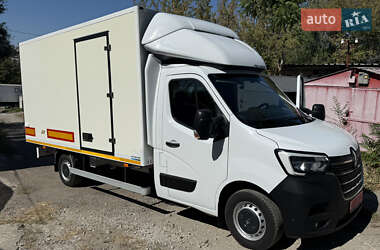 Грузовой фургон Renault Master 2020 в 