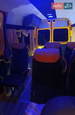 Микроавтобус Renault Master 2016 в 