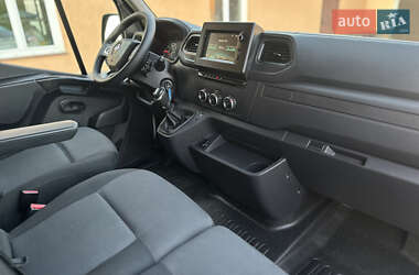 Грузовой фургон Renault Master 2020 в 