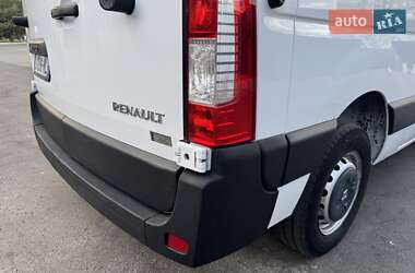 Грузовой фургон Renault Master 2019 в 