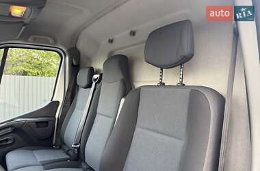 Грузовой фургон Renault Master 2019 в 
