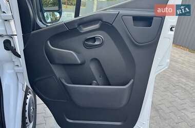 Грузовой фургон Renault Master 2019 в 