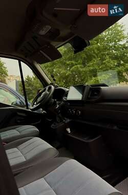 Микроавтобус Renault Master 2019 в 