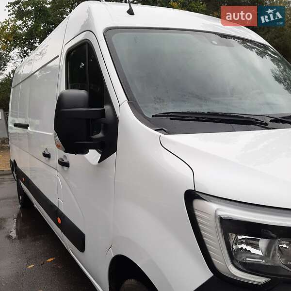 Вантажний фургон Renault Master 2021 в Полтаві