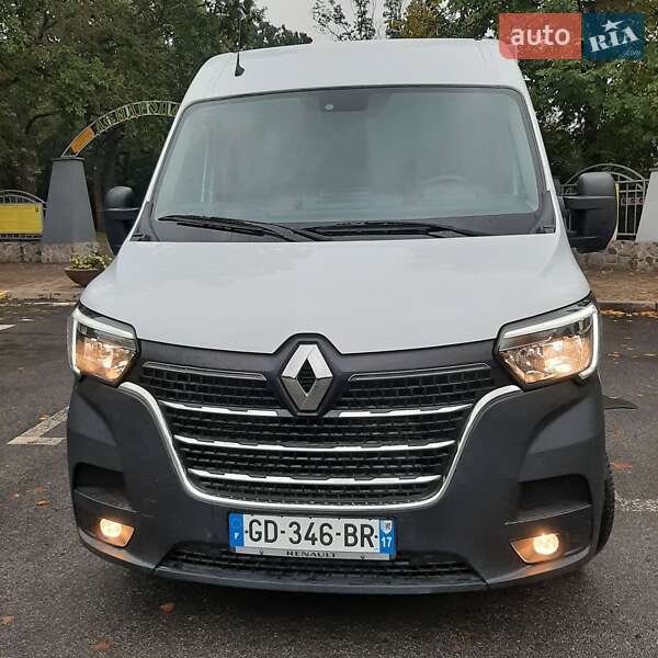 Вантажний фургон Renault Master 2021 в Полтаві