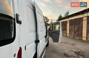 Грузовой фургон Renault Master 2001 в 
