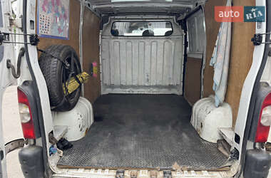 Грузовой фургон Renault Master 2005 в 