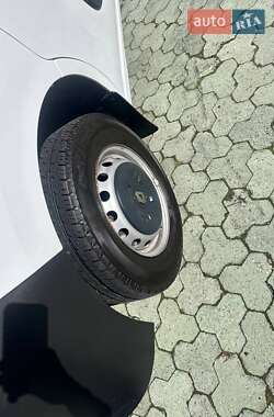Грузовой фургон Renault Master 2020 в 