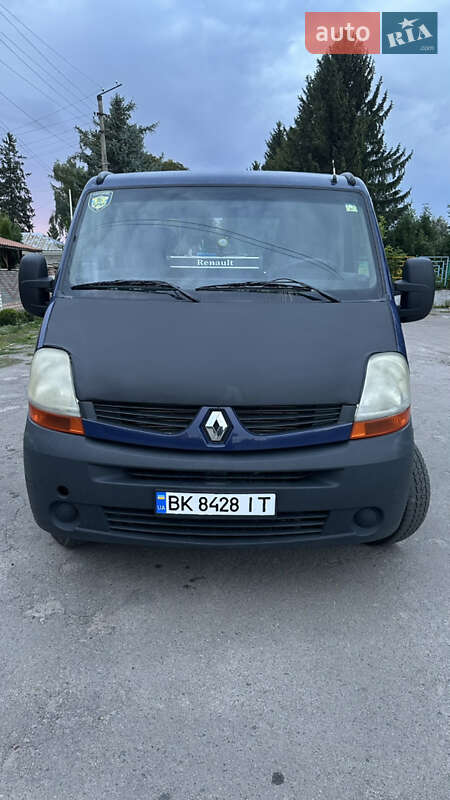 Автовоз Renault Master 2007 в Оженині