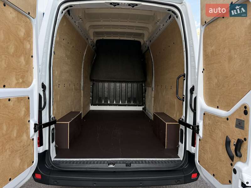 Грузовой фургон Renault Master 2021 в Киеве