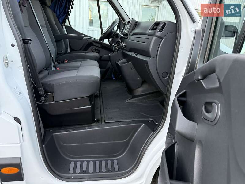 Грузовой фургон Renault Master 2021 в Киеве