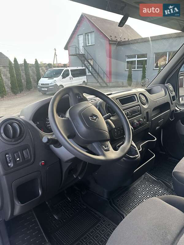 Тентованый Renault Master 2015 в Луцке