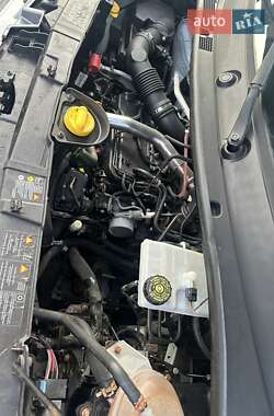 Тентованый Renault Master 2015 в 