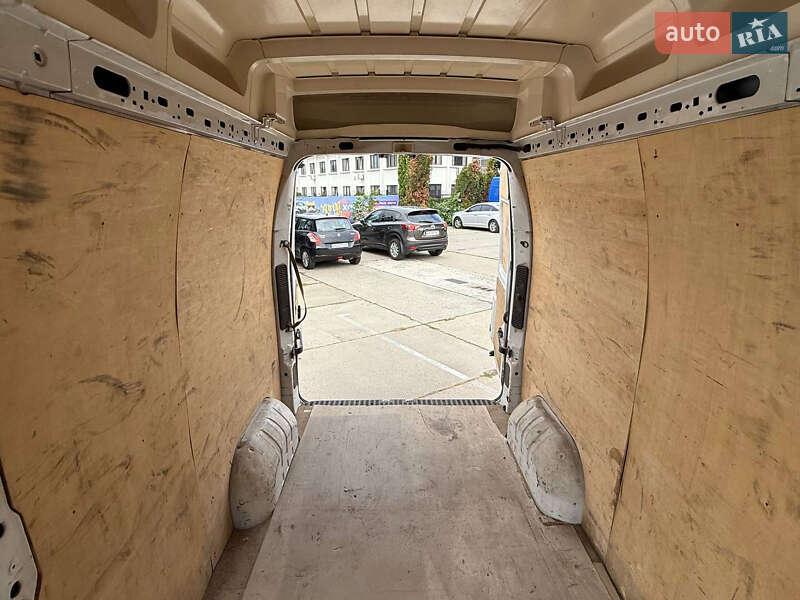 Грузовой фургон Renault Master 2018 в Киеве фото 18 Грузовой фургон Renault Master 2018 в Киеве