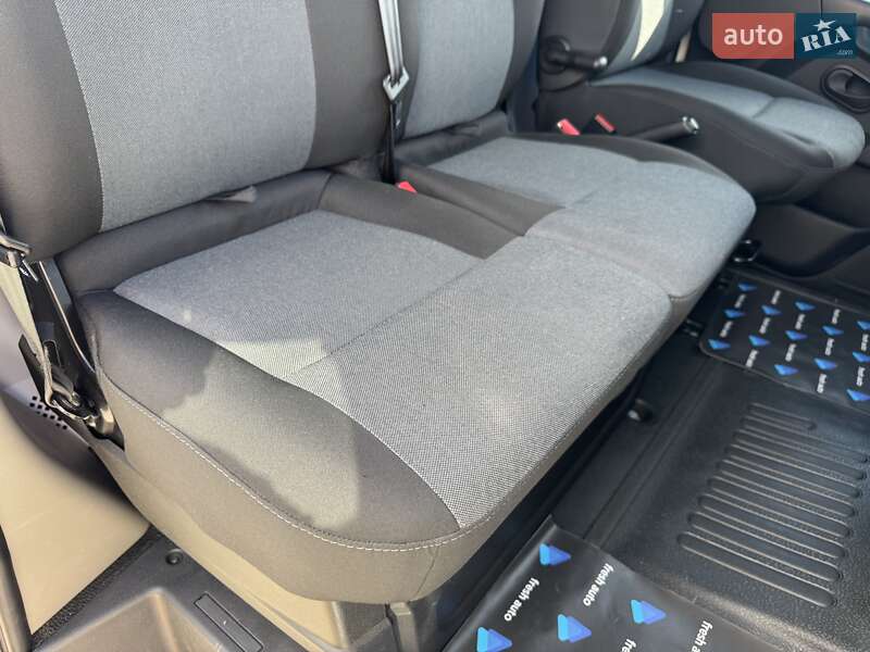 Грузовой фургон Renault Master 2022 в Ровно фото 26 Грузовой фургон Renault Master 2022 в Ровно