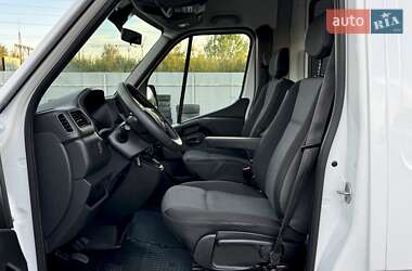 Грузовой фургон Renault Master 2020 в 