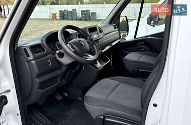 Грузовой фургон Renault Master 2021 в 