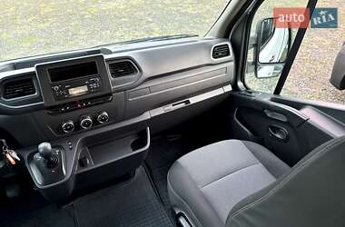 Грузовой фургон Renault Master 2021 в 