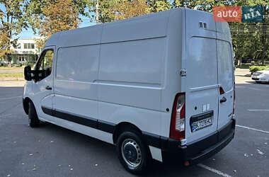 Грузовой фургон Renault Master 2017 в 