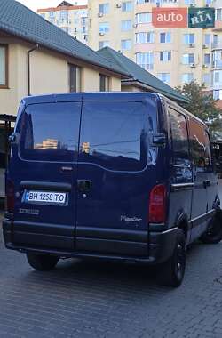 Грузовой фургон Renault Master 2002 в 
