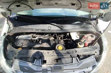 Грузовой фургон Renault Master 2013 в 
