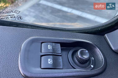 Евакуатор Renault Master 2017 в Луцьку