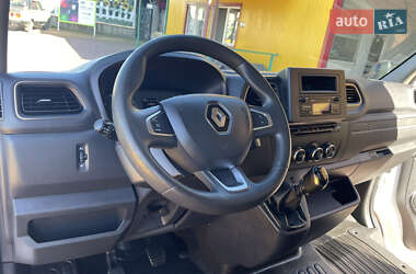 Грузовой фургон Renault Master 2020 в 