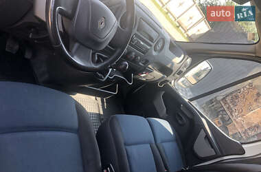 Грузовой фургон Renault Master 2012 в 